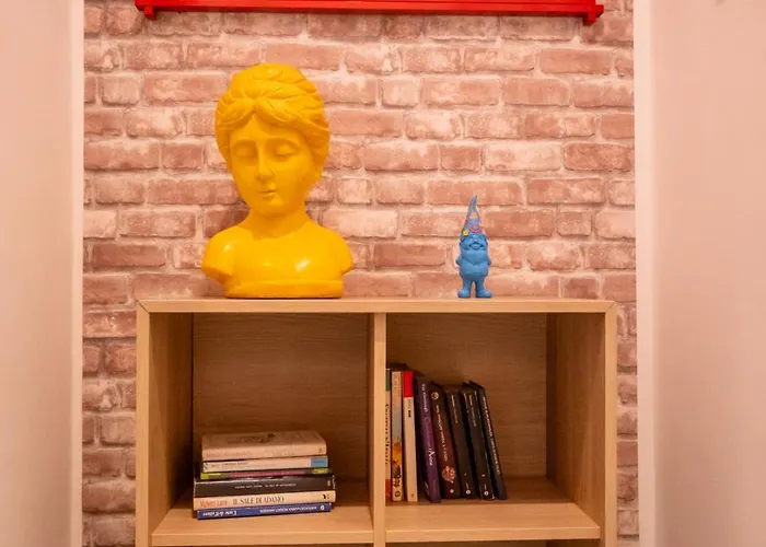Yellow Pop - Design E Colore A Apartamento Roma
